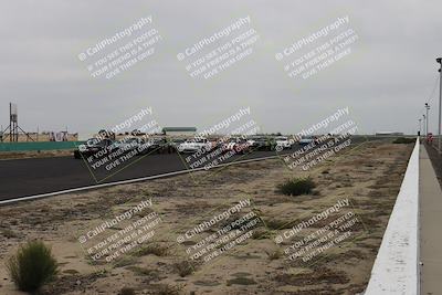 media/Jun-01-2025-CalClub SCCA (Sun) [[eae223c5dd]]/Group 5/Race (Front Straight)/